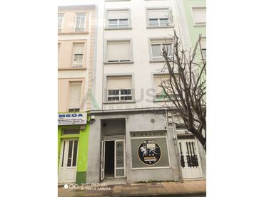 Local comercial en venda a A Milagrosa