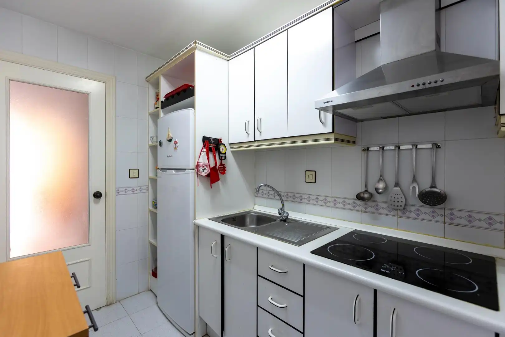 Cocina de Ático en venta en Motril con Calefacción, Terraza y Amueblado