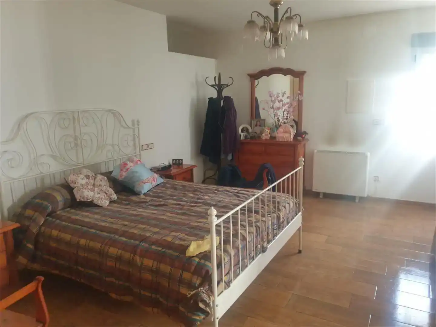Habitación de Casa adosada en venta en Alcocer con Trastero, Amueblado y Balcón