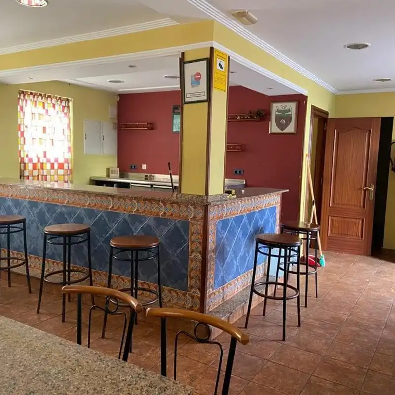 Local comercial en venta en A Malata - Catabois - Ciudad Jardín