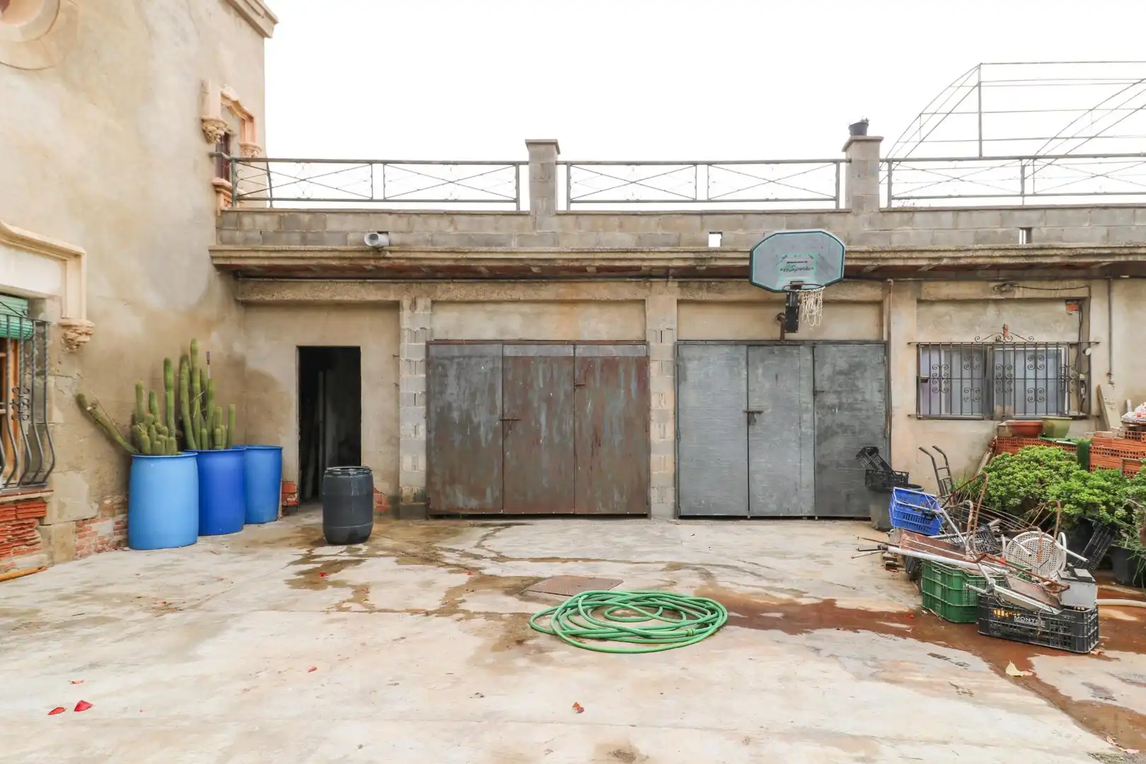 Exterior view of Country homes for sale in Sant Boi de Llobregat  with Private garden, Terrace and Storage room