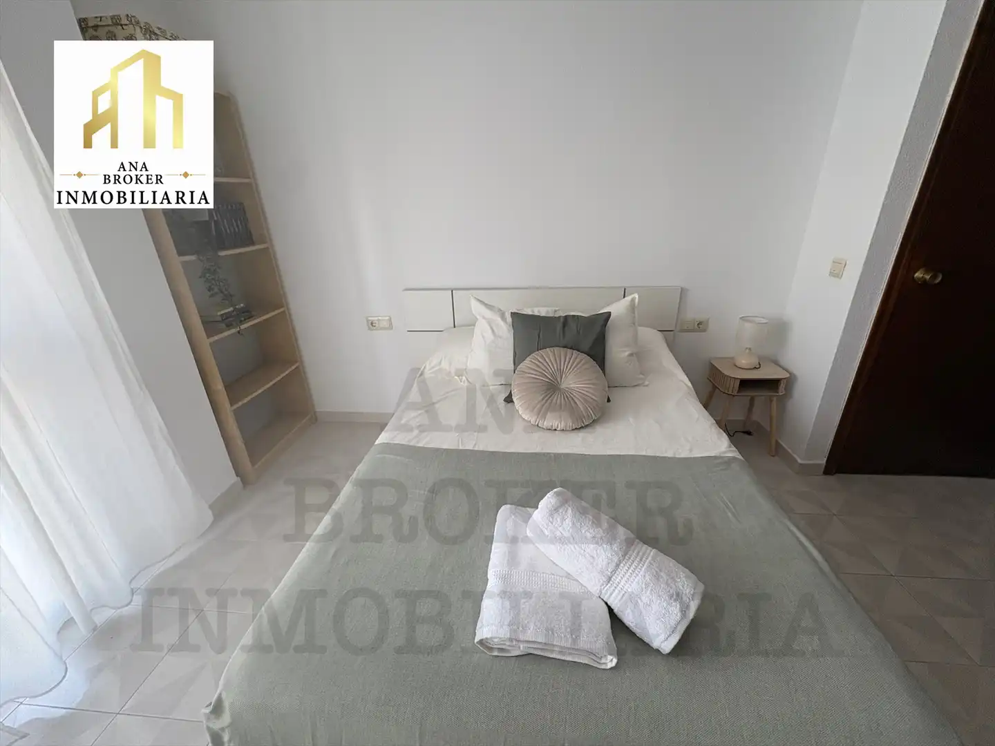 Schlafzimmer von Wohnung zur Miete in Ronda mit Möbliert