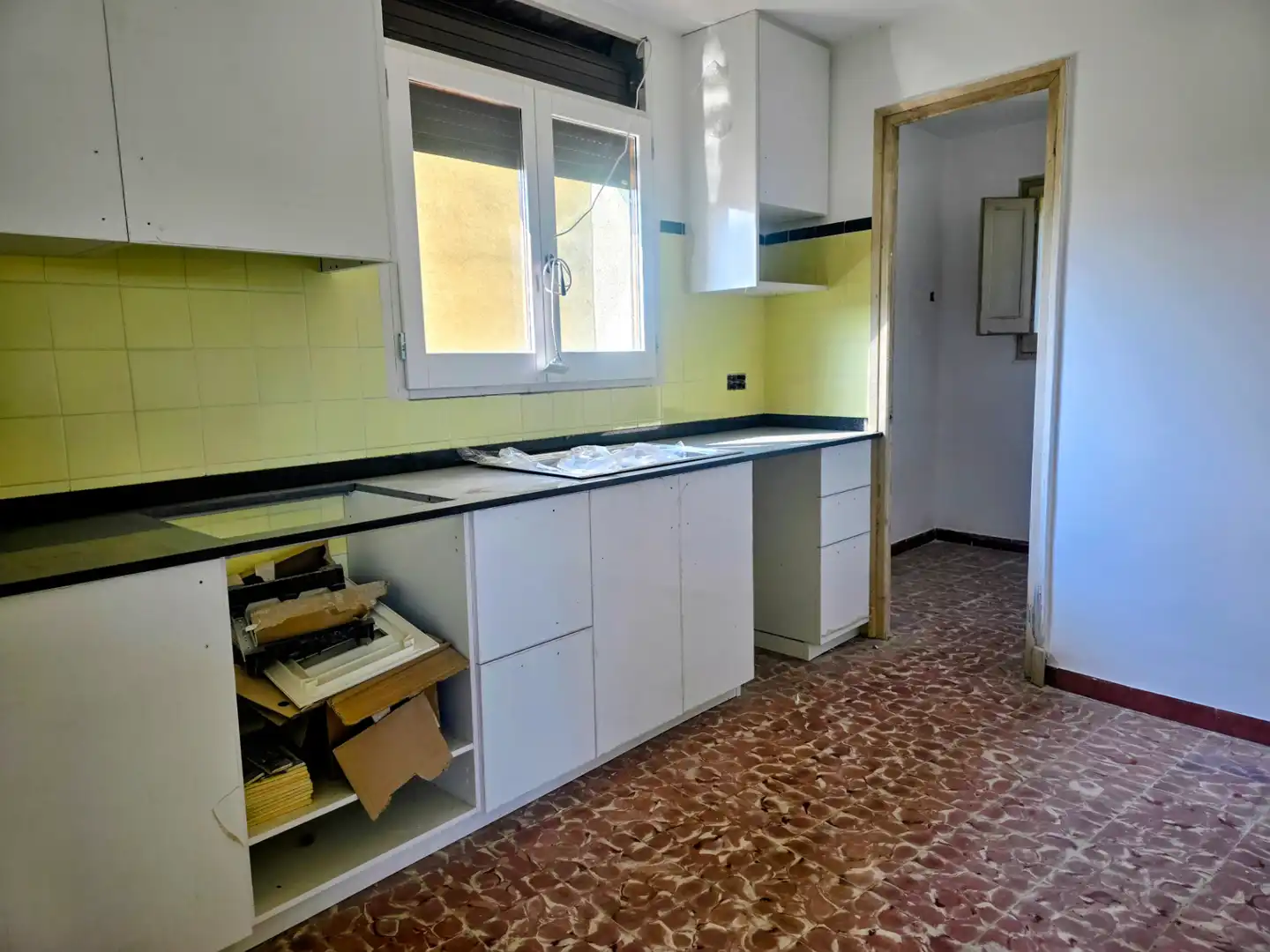 Cuina de Casa adosada en venda en Seva amb Calefacció, Jardí privat i Forn