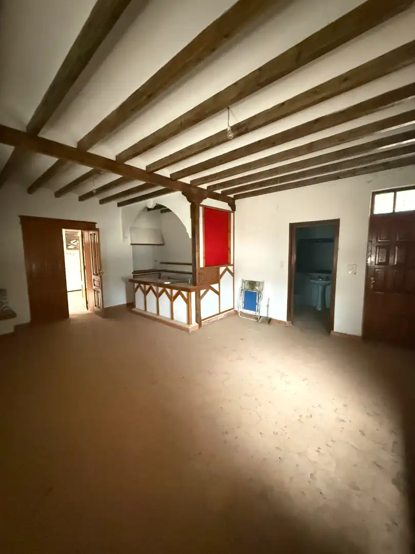 Nave industrial en venta en Casas de Haro con Alarma