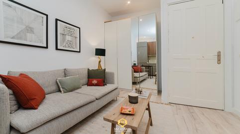 Foto 2 de Piso en venta en Calle de Ponce de León, Almagro,  Madrid Capital