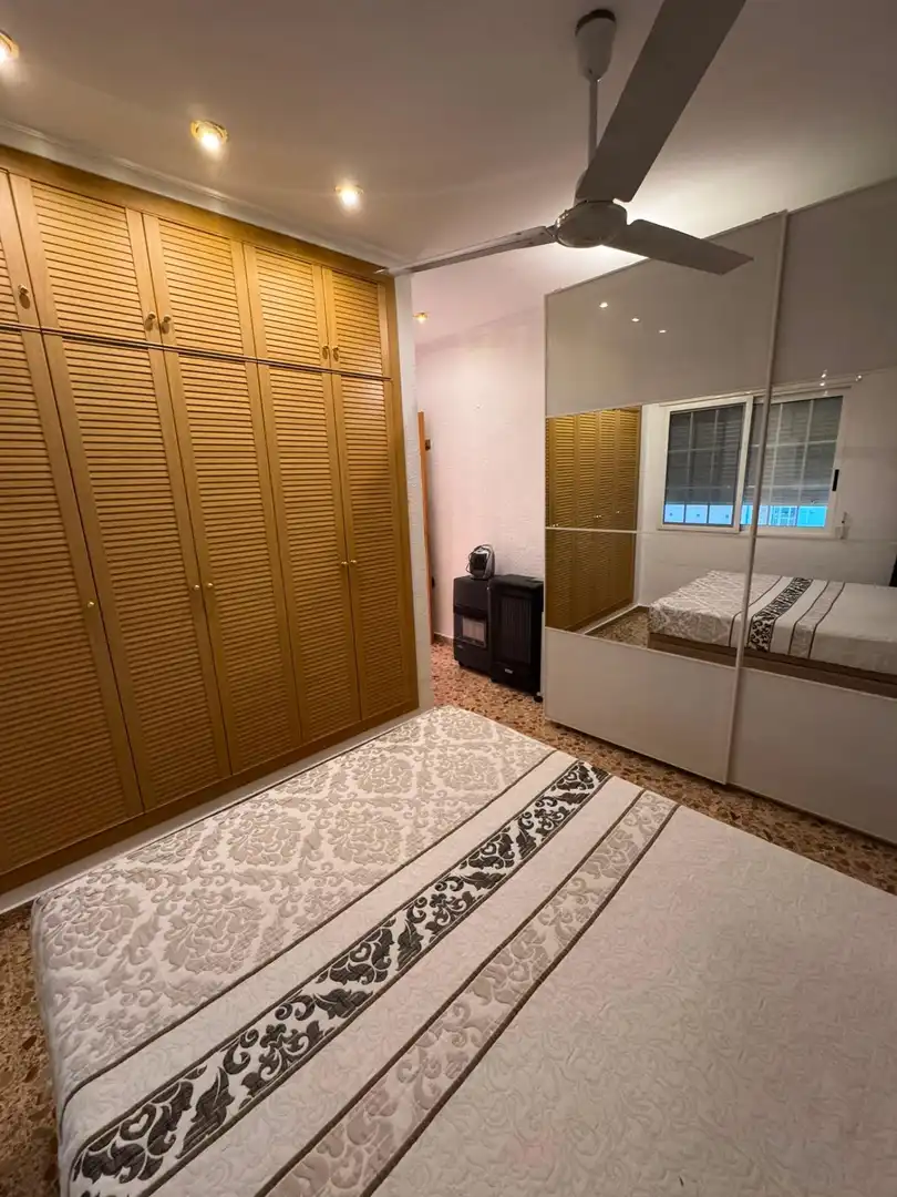 Bedroom of Flat for sale in Torrent  with Air Conditioner, Terrace and Furnished