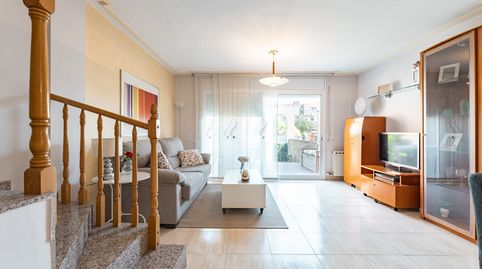 Foto 4 de Casa adosada en venta en Martorell, Barcelona