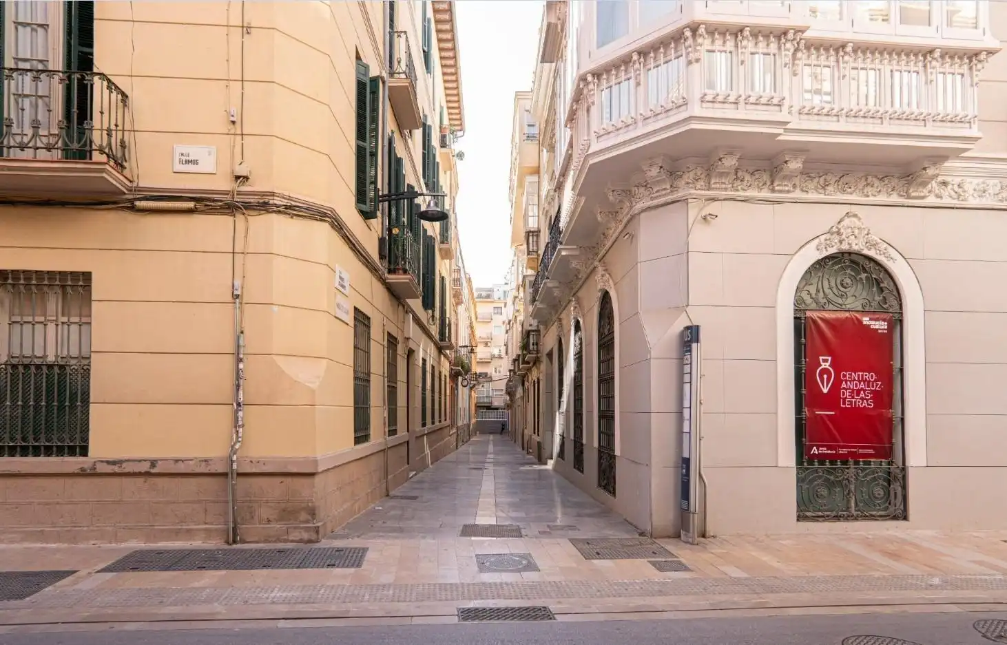 Vista exterior de Estudi de lloguer en Málaga amb Calefacció i Moblat