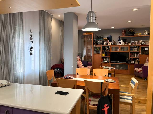 Casa adosada en Venta en Calle de Albarracín en Simancas