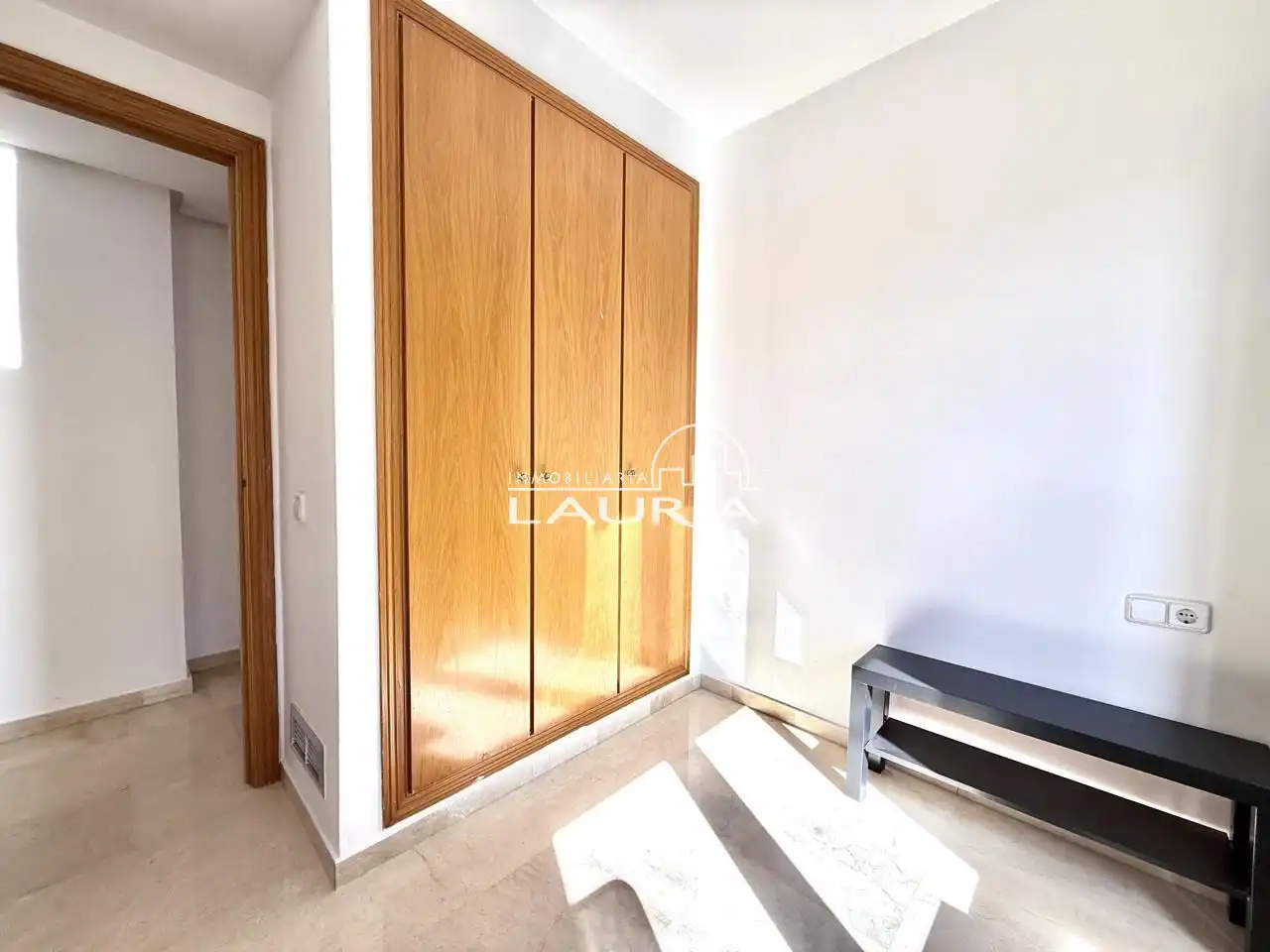 Schlafzimmer von Dachboden zum Verkauf in Valencia mit Klimaanlage und Terrasse