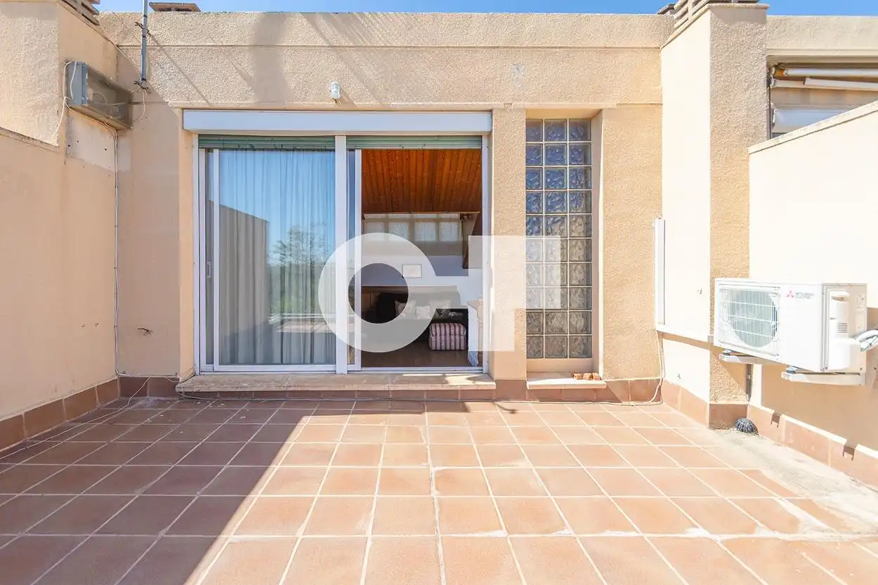 Terrassa de Casa adosada en venda en Sant Just Desvern amb Aire condicionat, Calefacció i Parquet