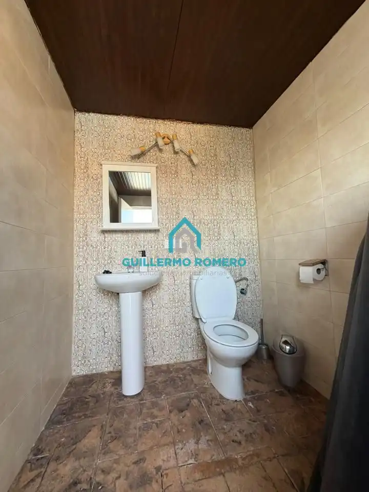 Bathroom of Country homes for sale in La Puebla del Río