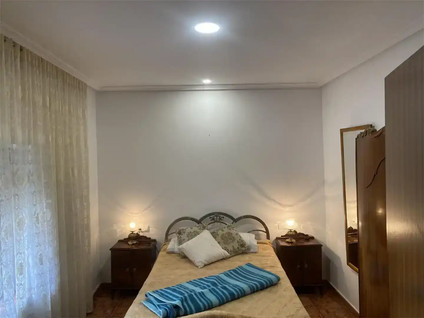 Dormitori de Casa adosada de lloguer en Abenójar amb Jardí privat, Moblat i Rentadora