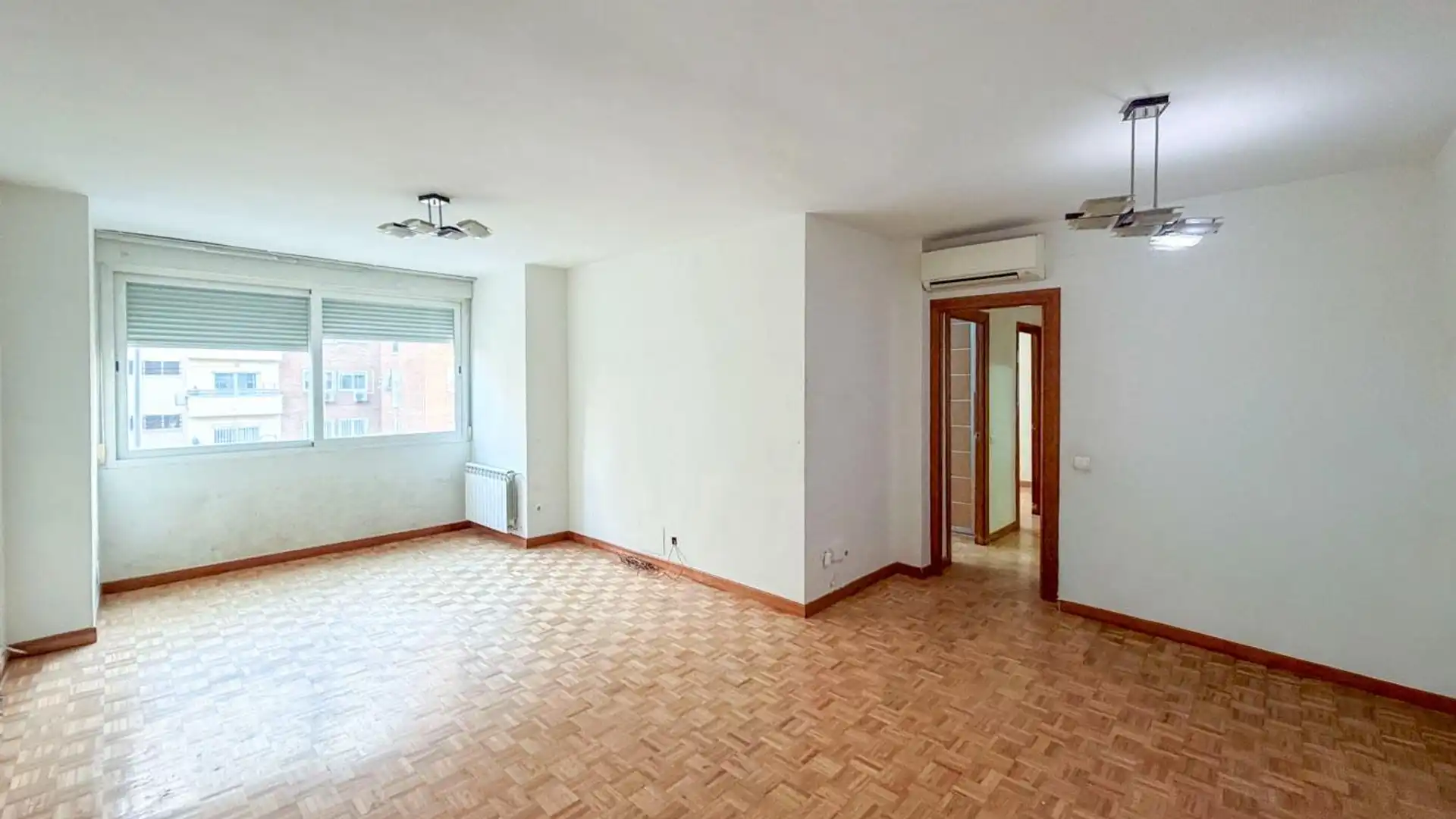 Wohnung zum Verkauf in Calle PUENTELARRA, Santa Eugenia, Villa de Vallecas