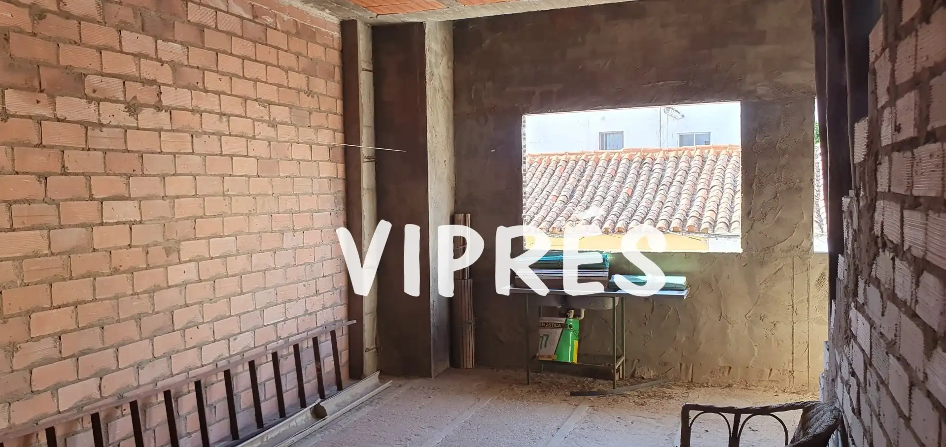 Houses for sale in Este