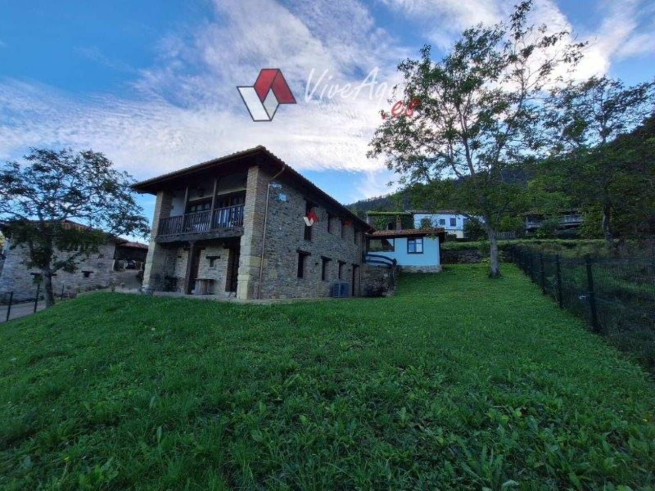 Exterior view of House or chalet for sale in Villaviciosa  with Heating, Private garden and Terrace