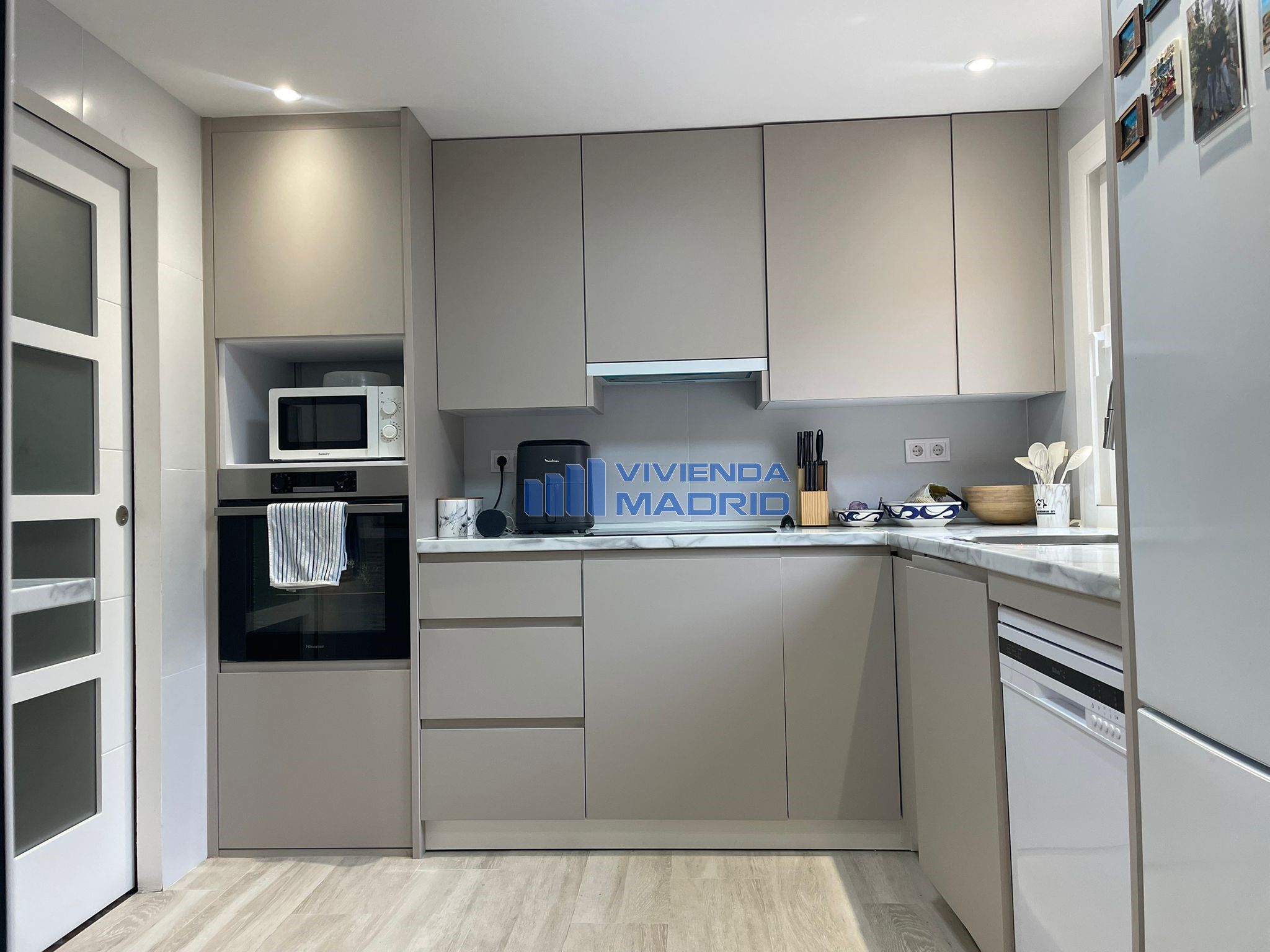 Kitchen of Flat for sale in  Madrid Capital  with Air Conditioner and Heating