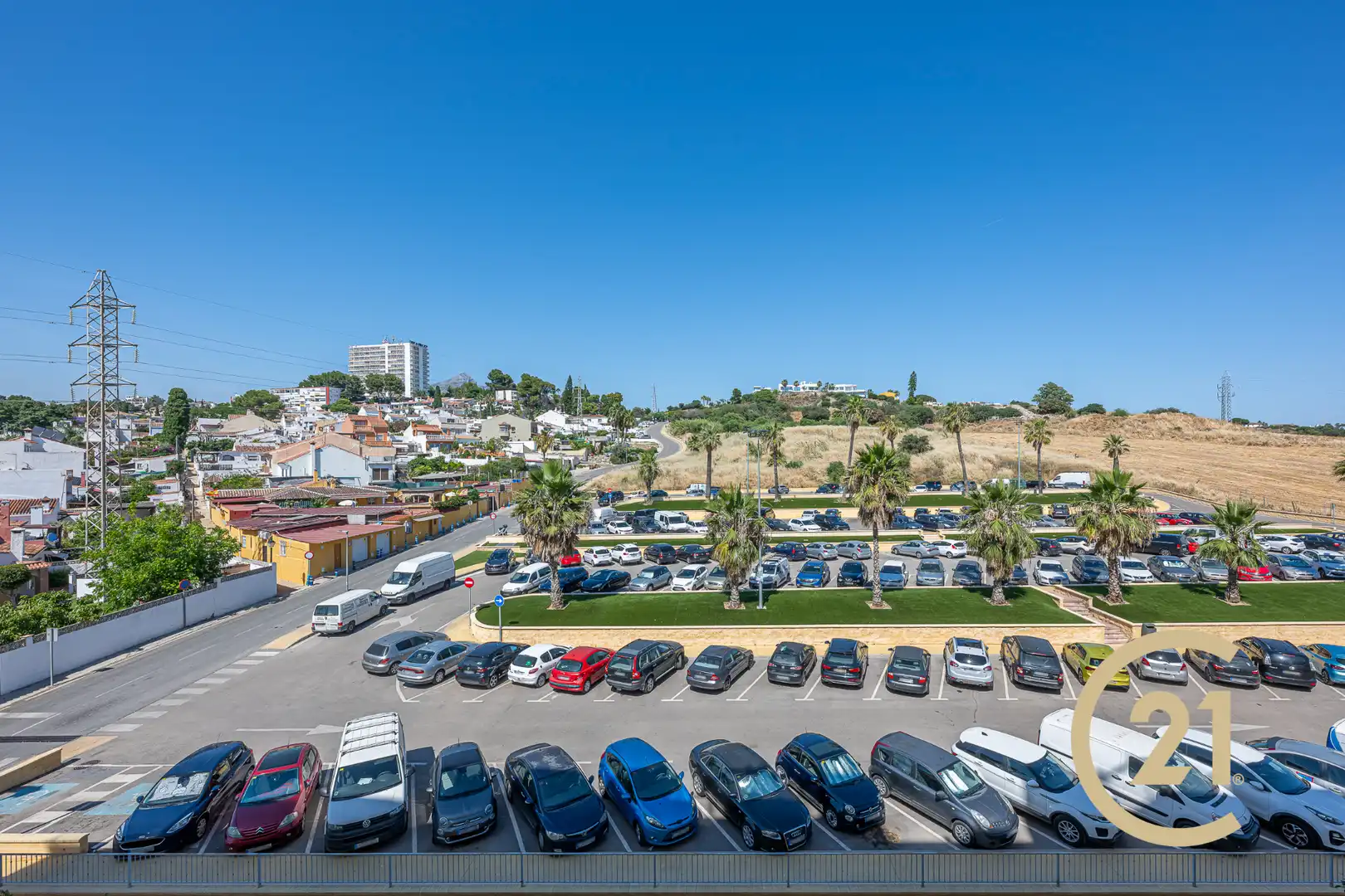 Aparcament de Pis en venda en Marbella amb Aire condicionat, Forn i Rentadora