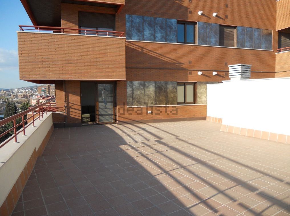 Exterior view of Flat to rent in  Granada Capital  with Air Conditioner, Heating and Terrace