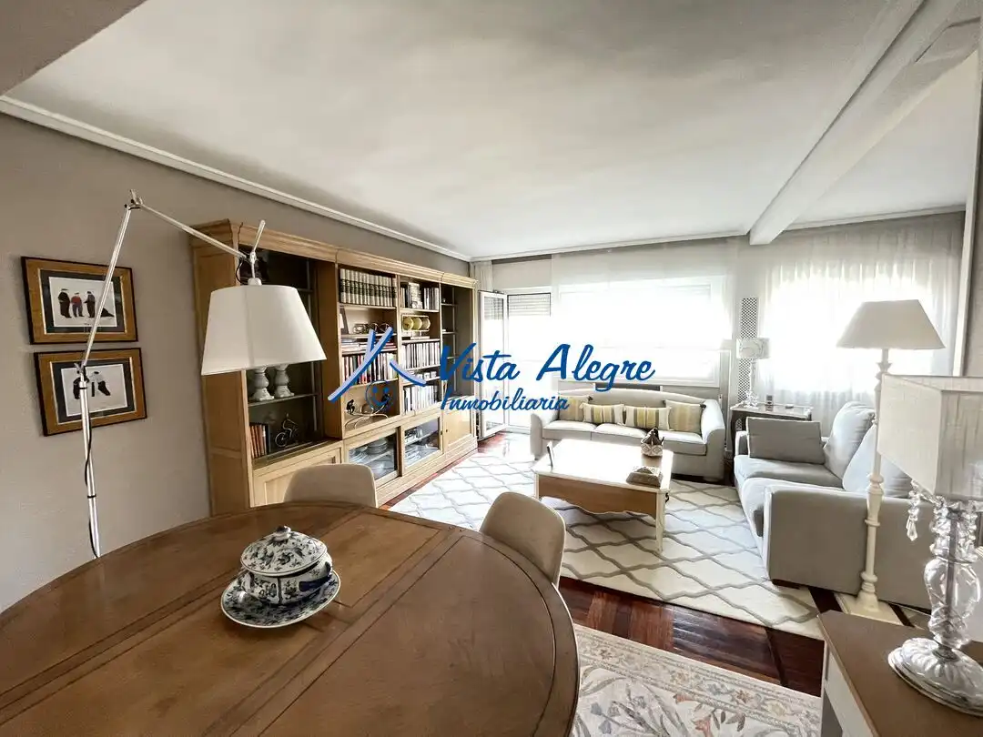 Wohnzimmer von Wohnung zum Verkauf in Haro mit Klimaanlage, Heizung und Parkett