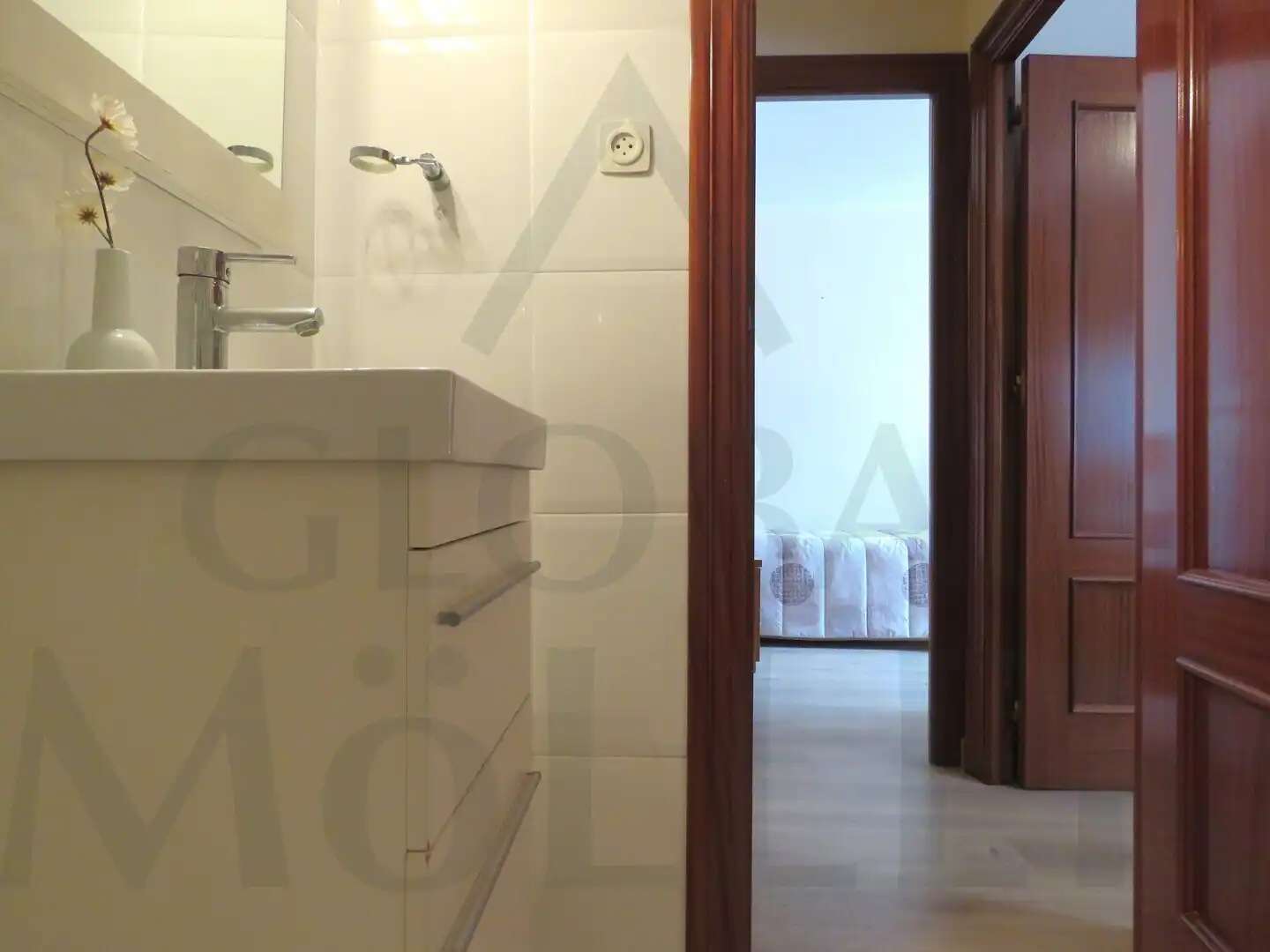Baño de Piso en venta en Cartagena con Aire acondicionado, Amueblado y Horno