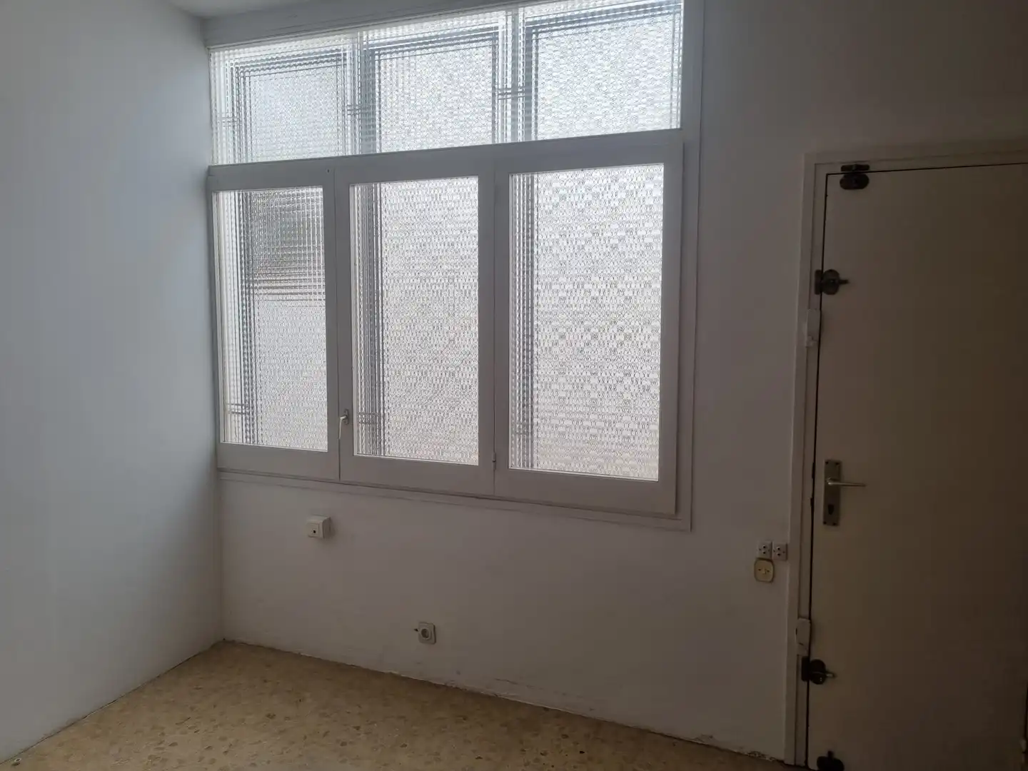 Business premises to rent in Nucli Urbà, imagen 4