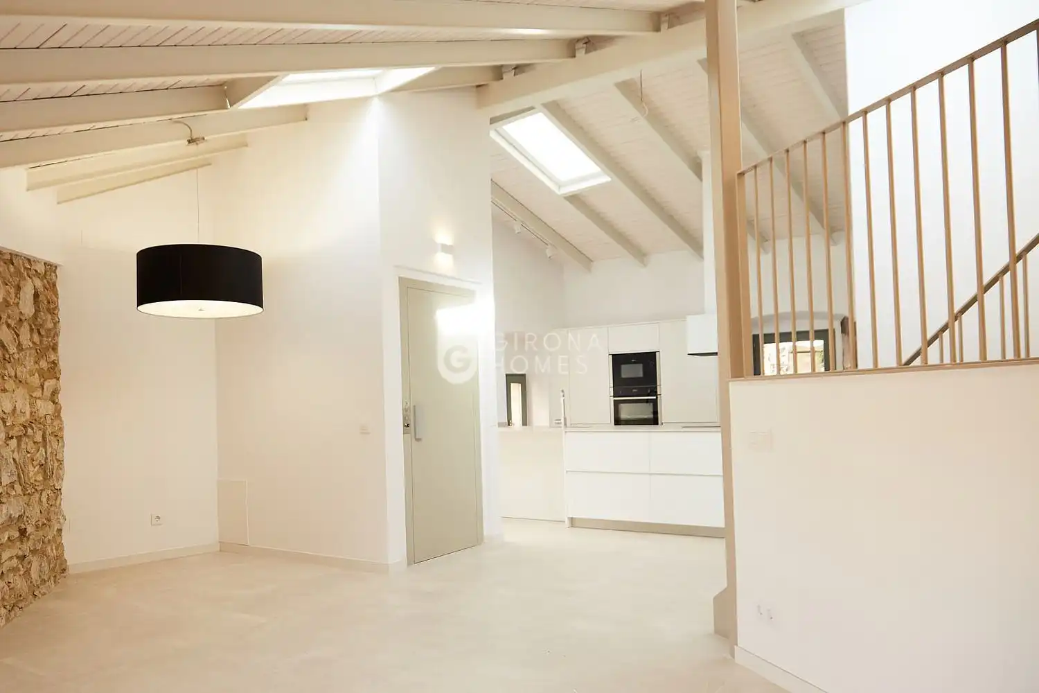 Living room of Houses for rent in Girona  with Air Conditioner, Heating and Private garden