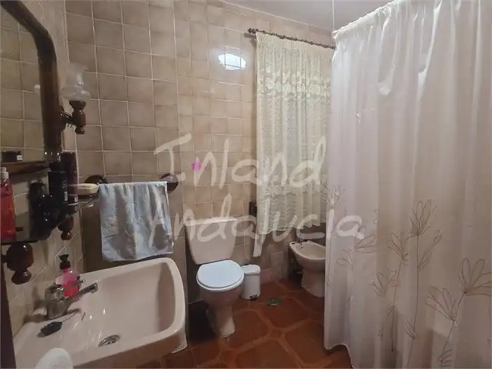 Bany de Apartament en venda en Zafarraya amb Traster