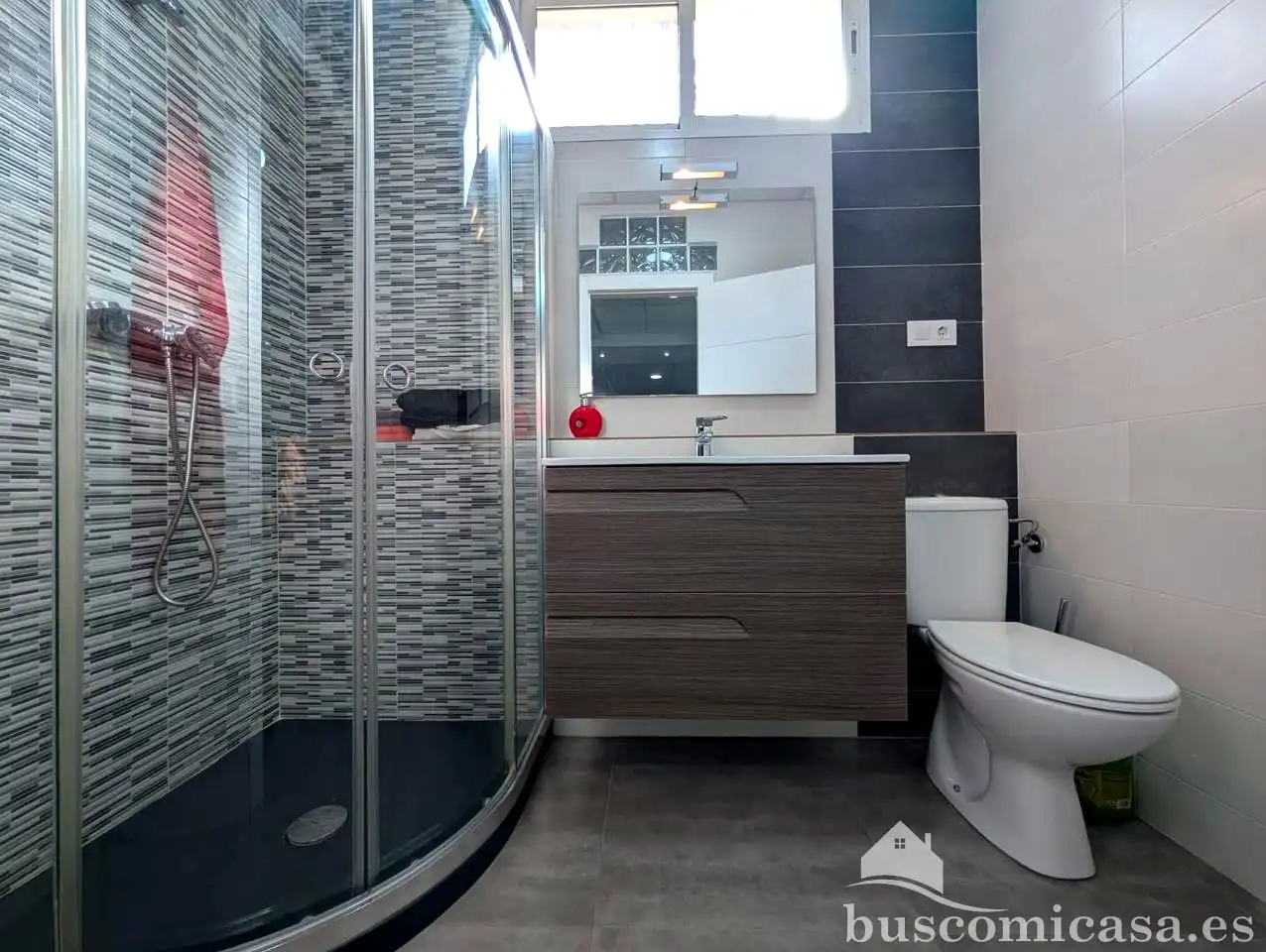 Baño de Local en venta en Linares