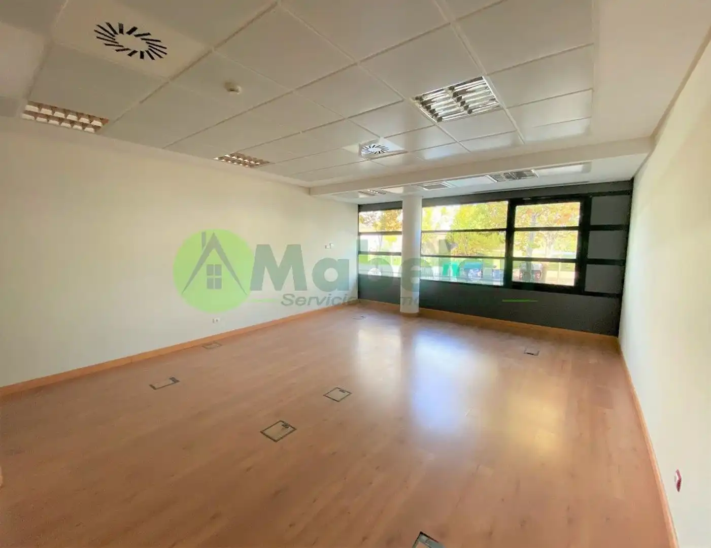 Büro zur Miete in Las Rozas de Madrid mit Heizung