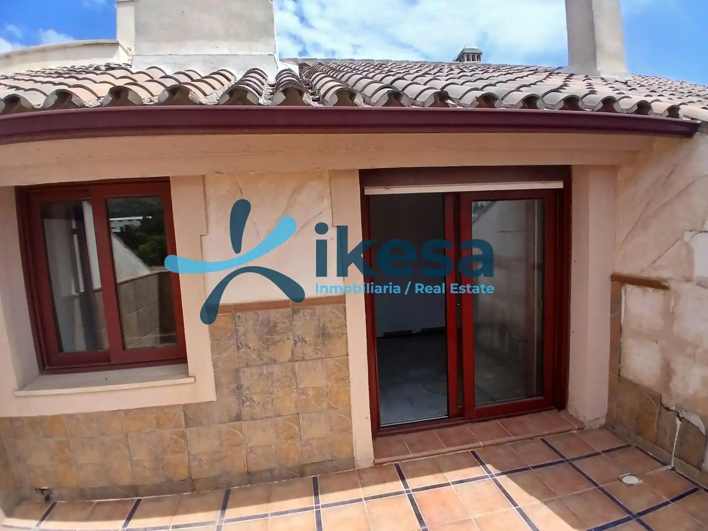 Vista exterior de Casa o xalet en venda en Benalmádena amb Terrassa