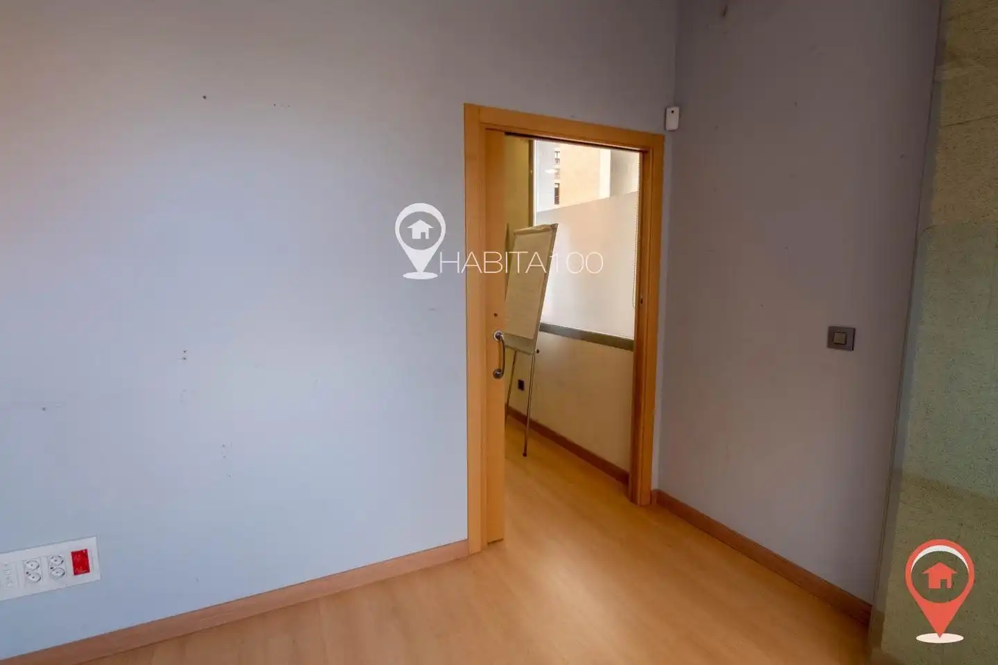 Commercial properties for sale in Cuenca  with Air Conditioner