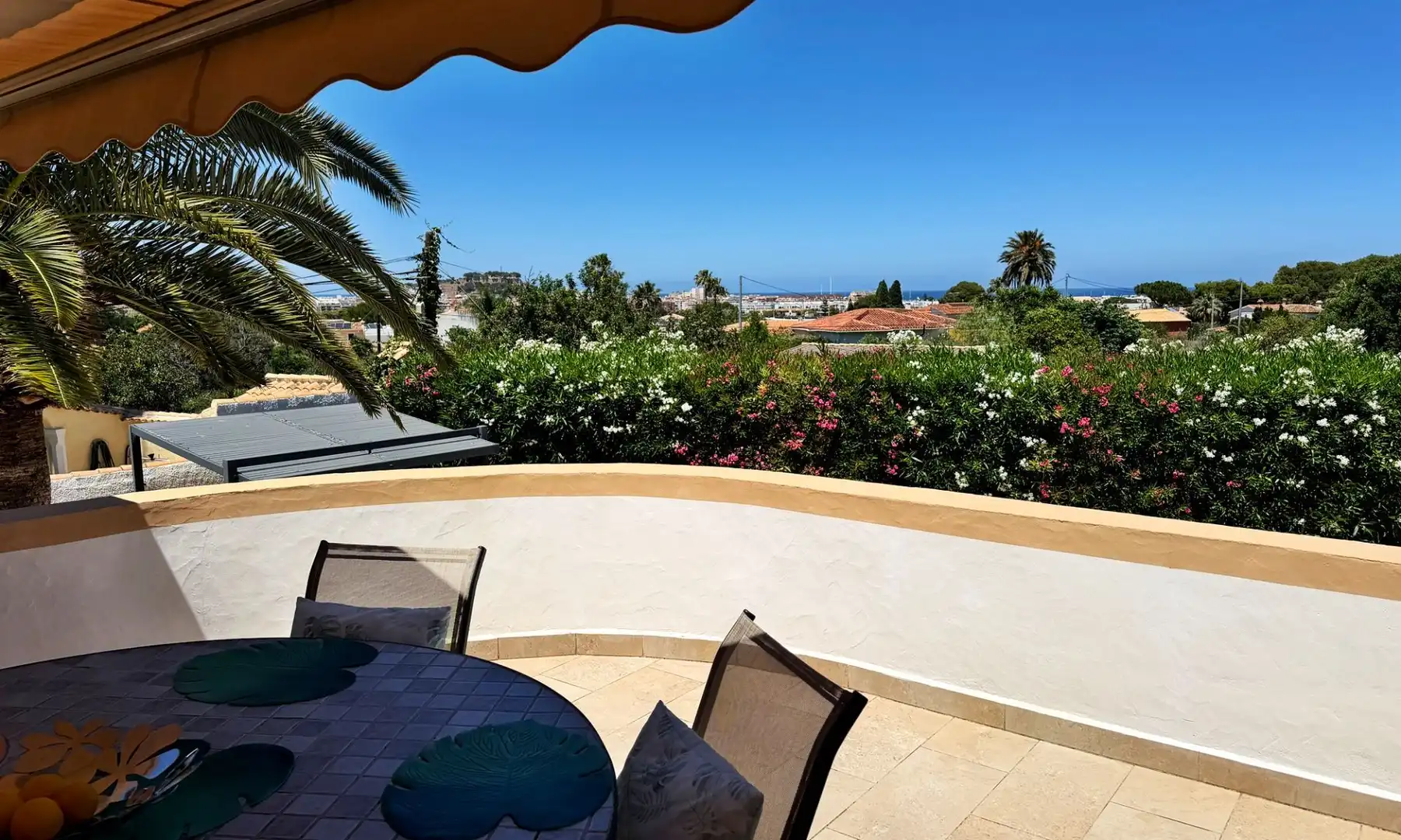 Terraza de Casa o chalet en venta en Dénia con Aire acondicionado, Calefacción y Jardín privado