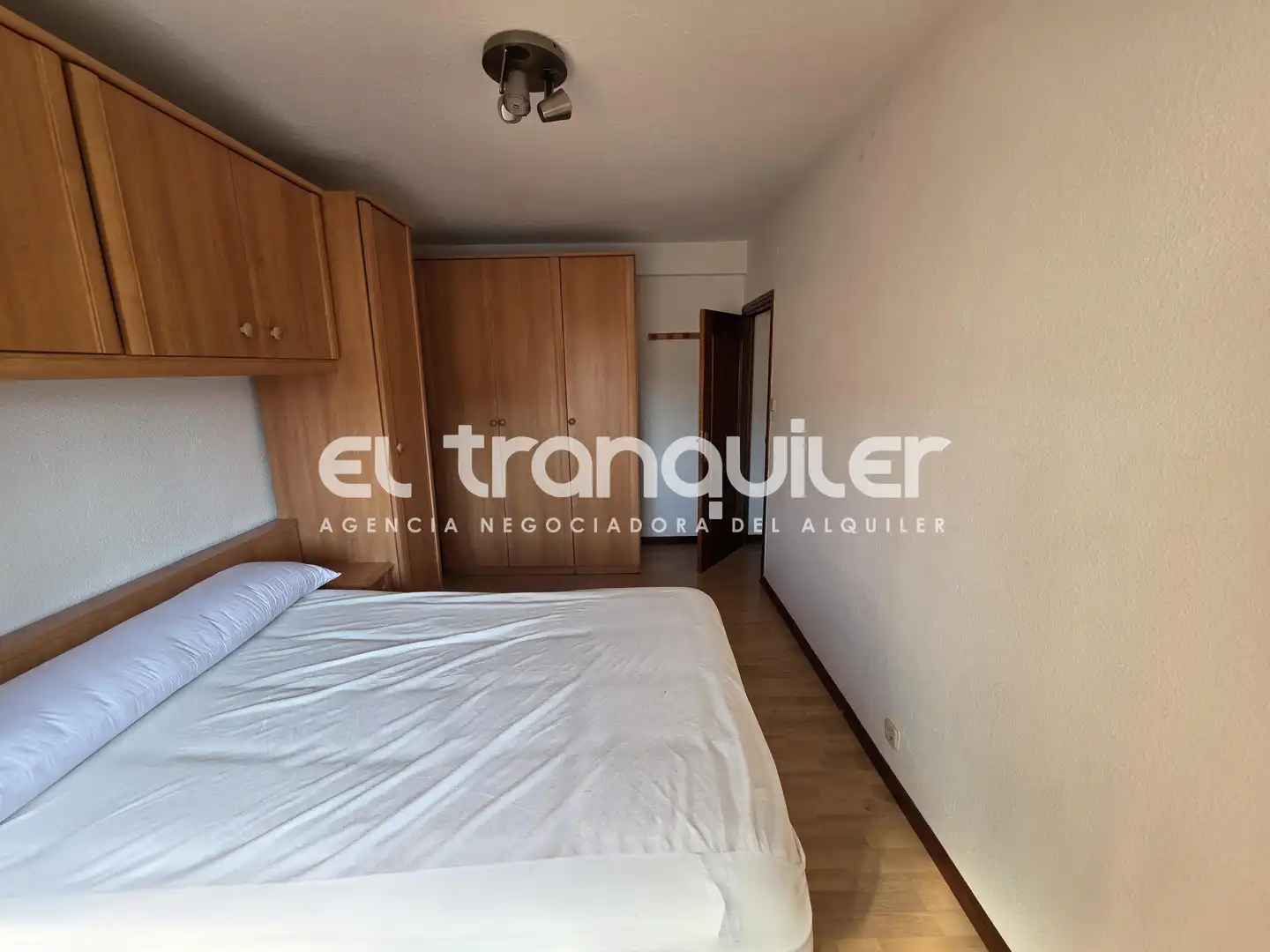 Bedroom of Flat for rent in Madrid  with Air Conditioner, Terrace and Furnished