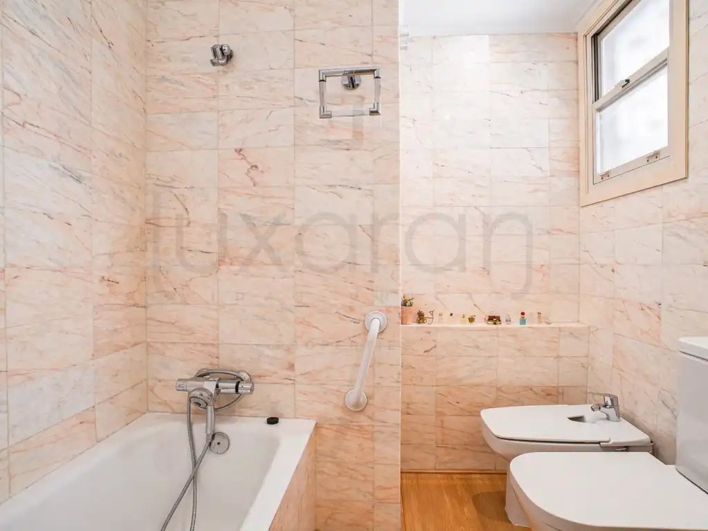 Bathroom of Attic for sale in Barcelona