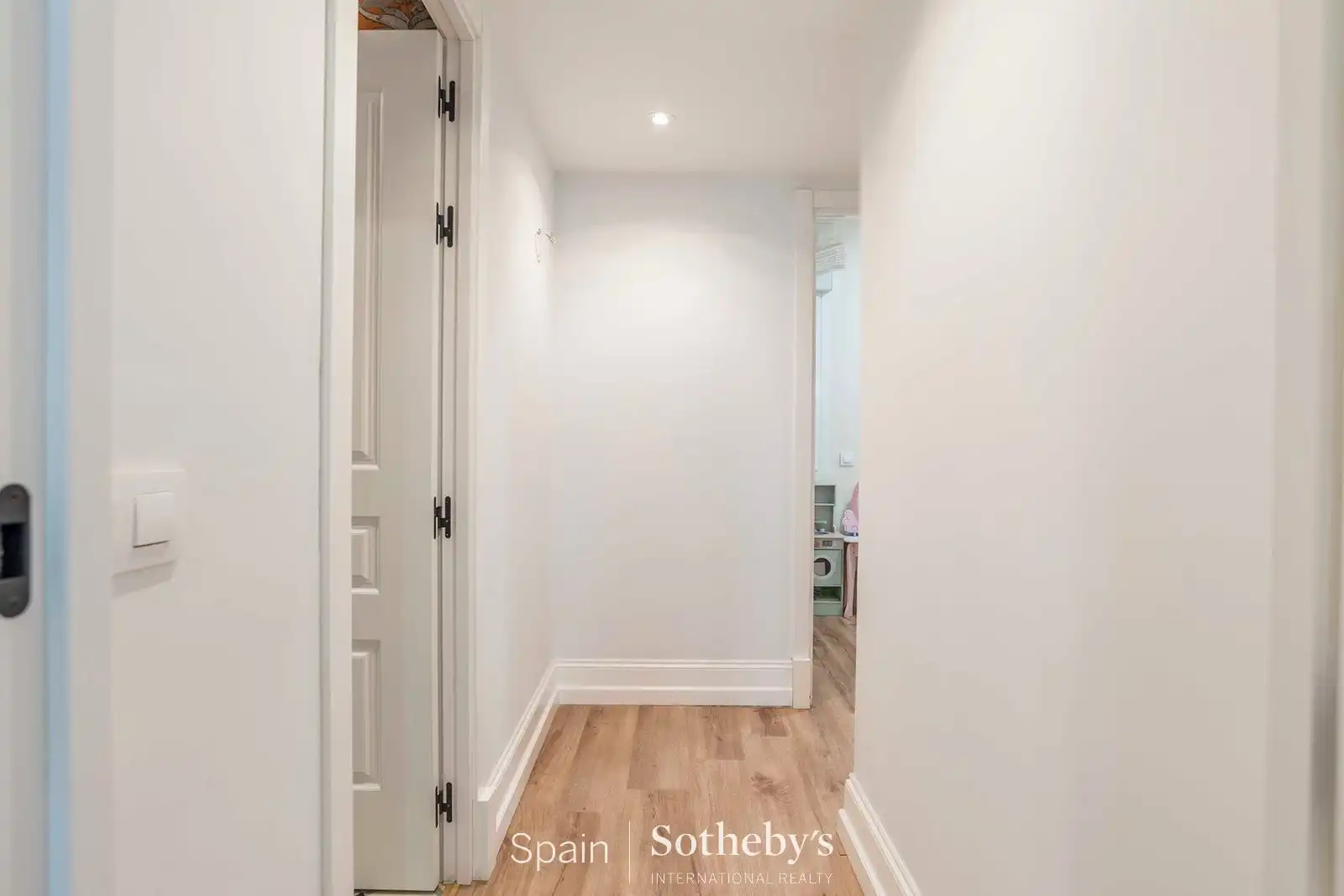 Apartments for rent in Madrid  with Air Conditioner, Heating and Terrace