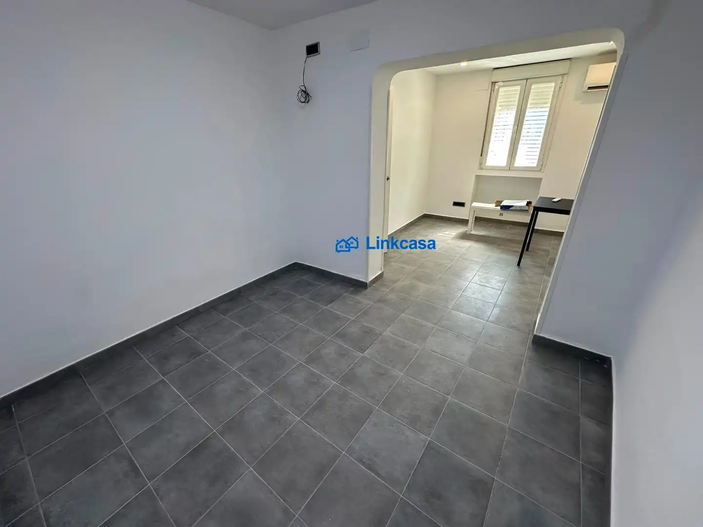 Flat for sale in Madrid  with Air Conditioner, Heating and Furnished