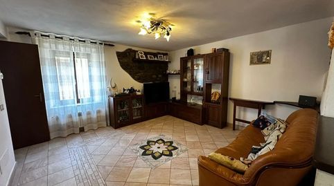 Foto 4 von Einfamilien-Reihenhaus zum Verkauf in Centre - Cordelles, Cerdanyola del Vallès