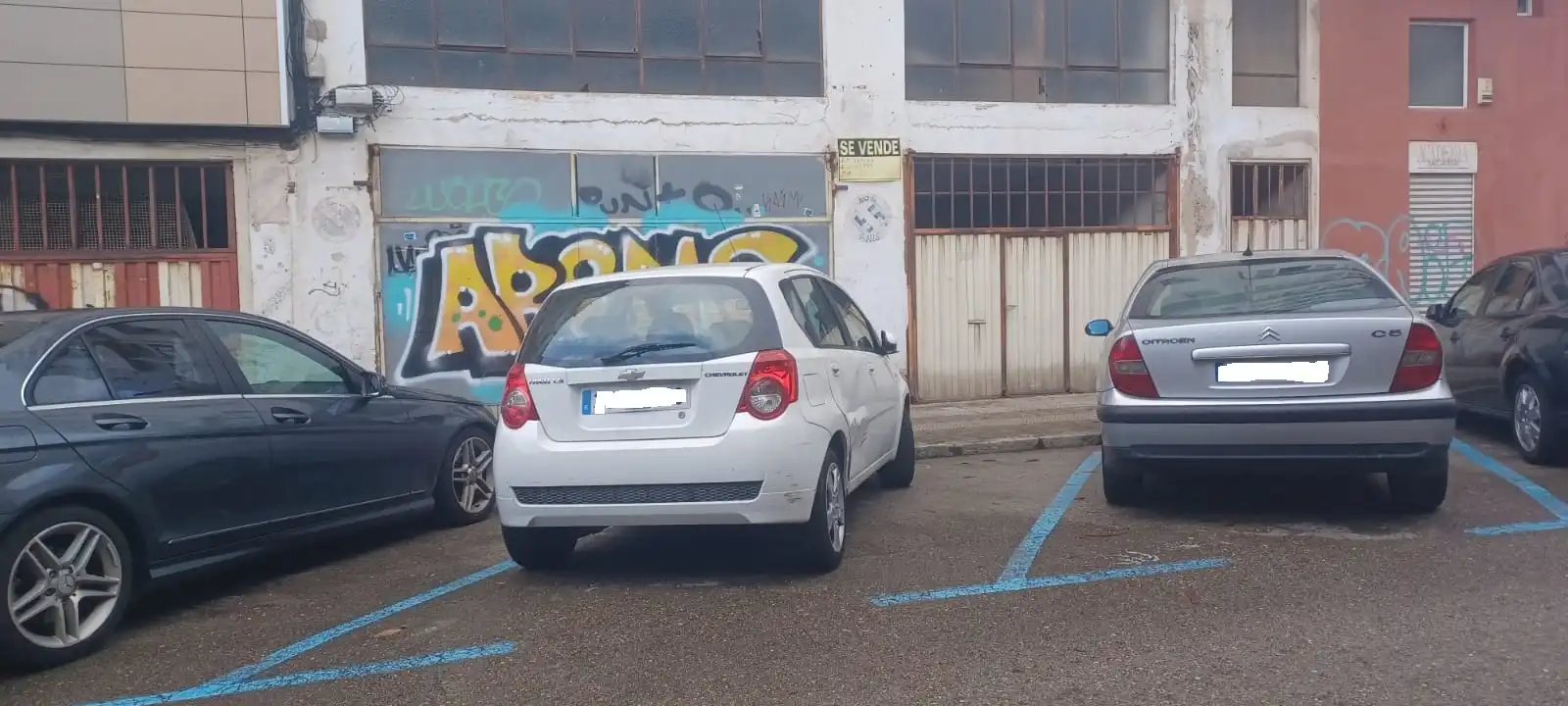 Business premises for sale in Calle Capitán Cortés