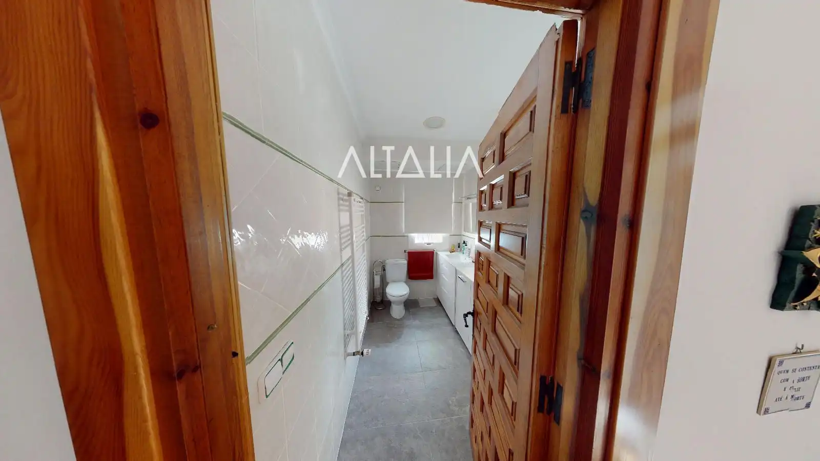 Casa o xalet en venda en Fuentenava de Jábaga amb Calefacció, Traster i Piscina