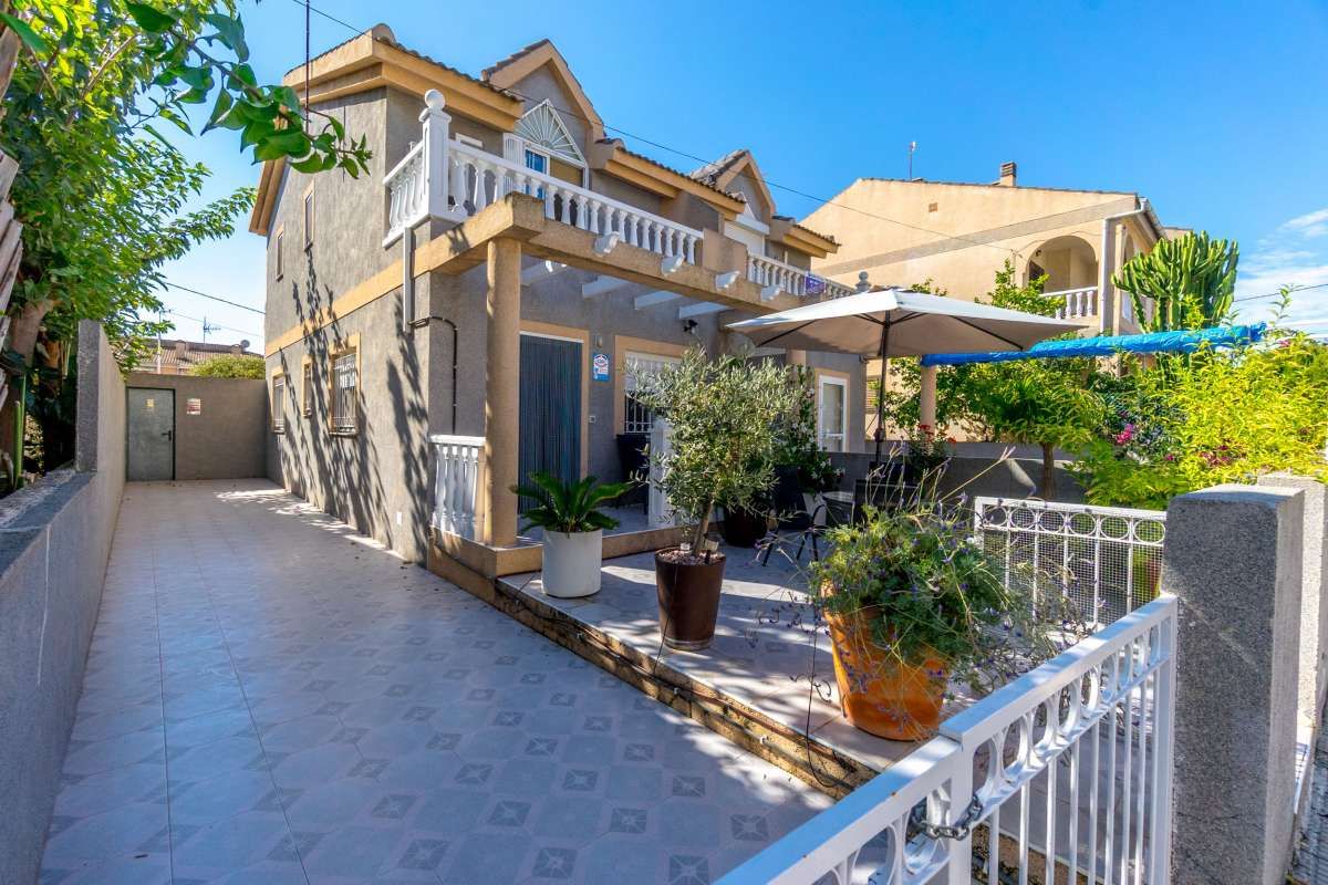 Casa o xalet en venda a Santiago de la Ribera