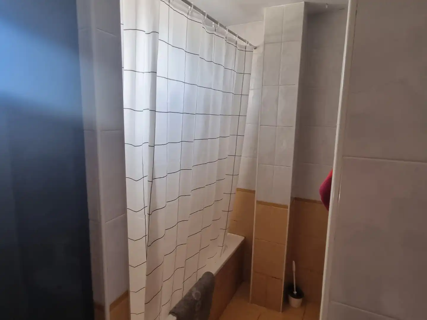 Bany de Casa adosada en venda en Castrillo del Val amb Calefacció, Jardí privat i Terrassa