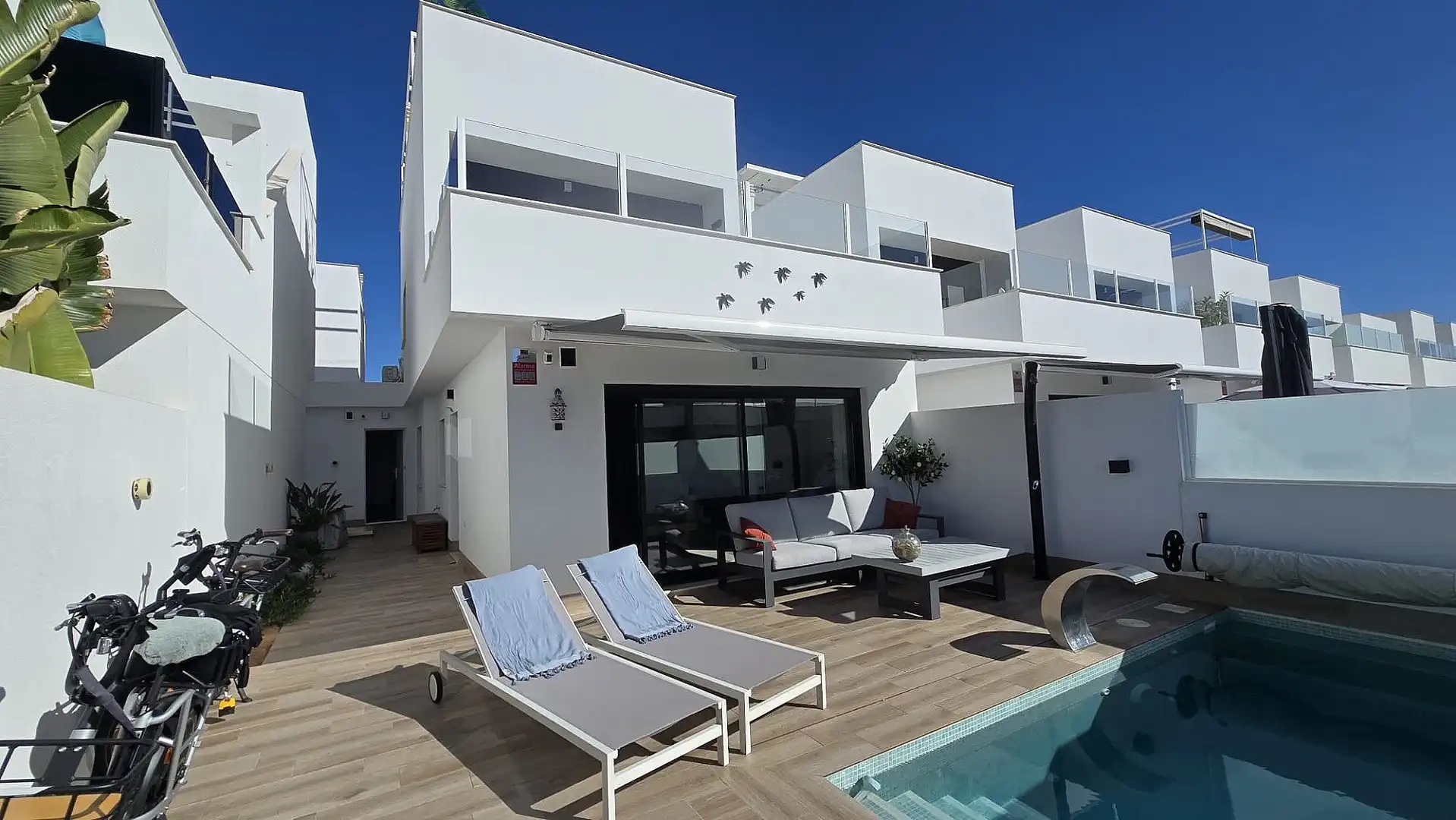 Terrassa de Casa o xalet en venda en San Pedro del Pinatar amb Terrassa, Traster i Balcó