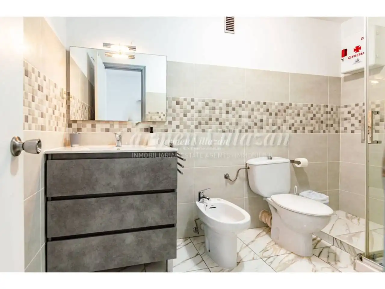 Dúplex en venta en Calle Juan Sebastián Elcano, Corralejo