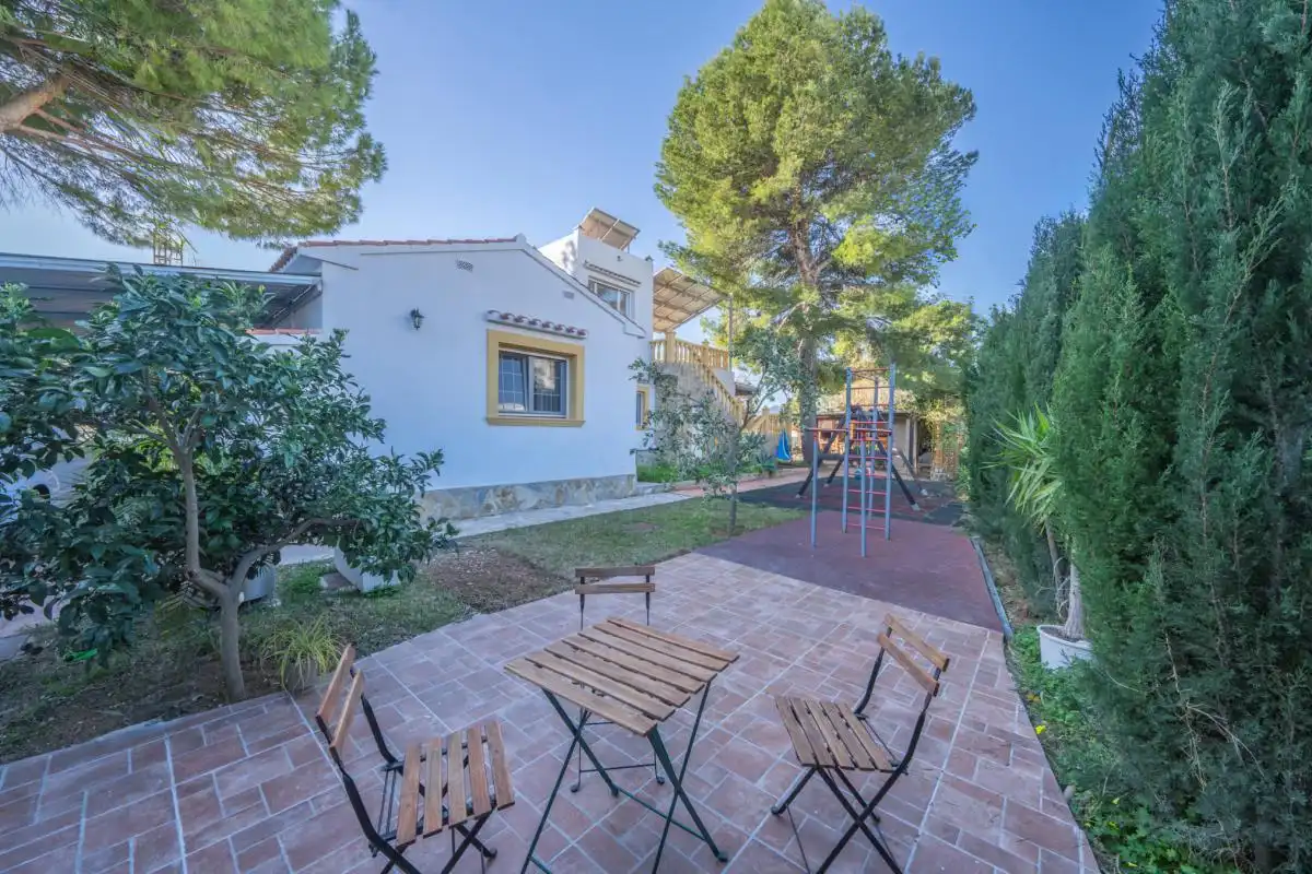 Garden of Houses for sale in Dénia  with Air Conditioner, Heating and Private garden