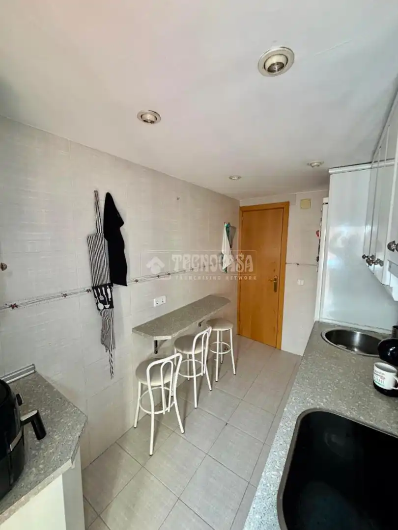 Küche von Wohnung zum Verkauf in Madrid mit Klimaanlage, Heizung und Terrasse