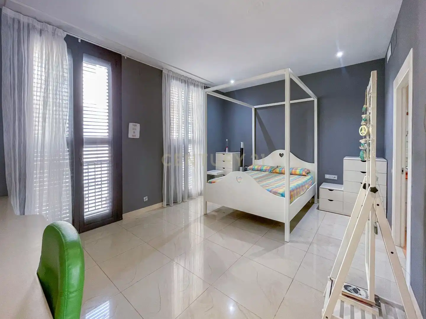 Bedroom of Houses for sale in Mataró