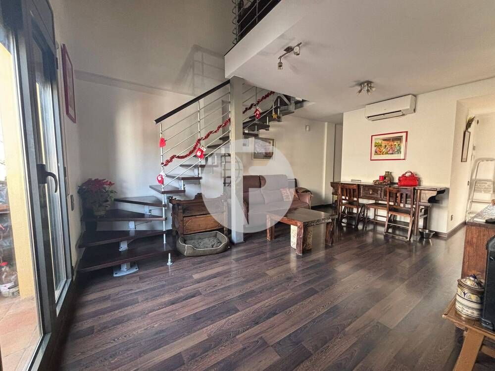 Living room of Duplex for sale in Santa Eulàlia de Ronçana  with Air Conditioner, Heating and Terrace