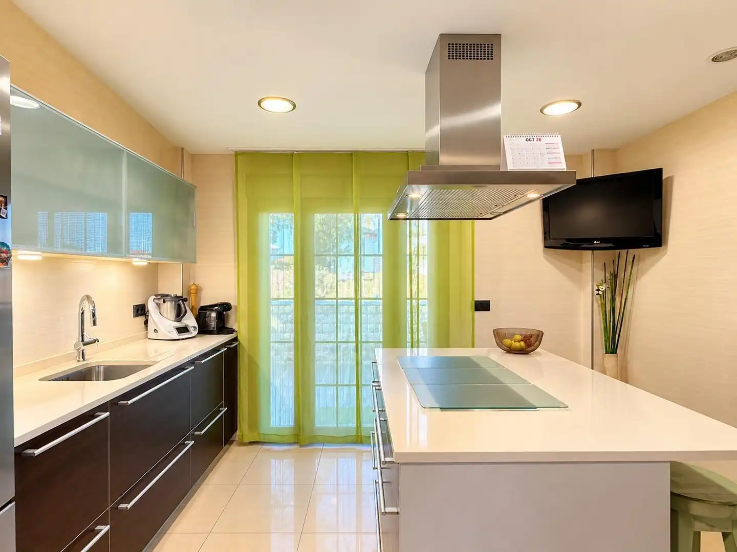 Kitchen of Houses for sale in Chiloeches, Guadalajara