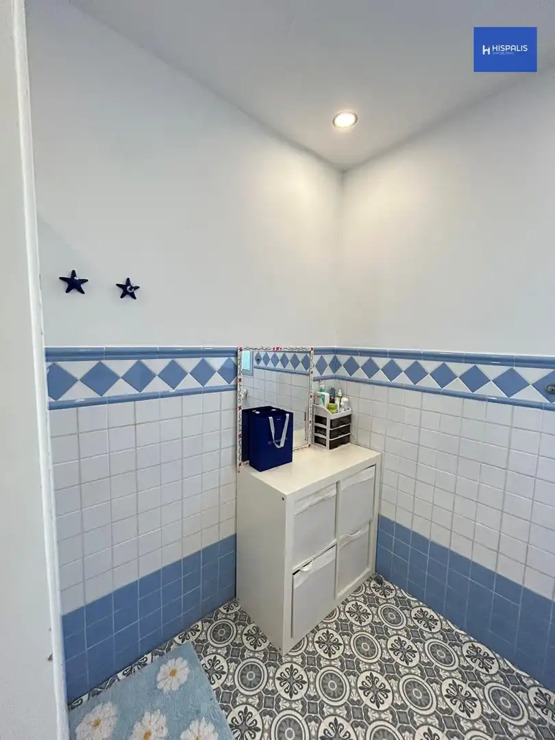 Baño de Piso en venta en Sevilla con Aire acondicionado, Parquet y Amueblado